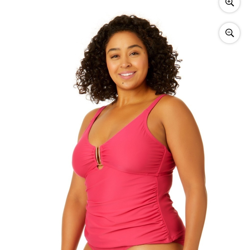 Time and Tru Women's Plus Size Pink U-Bar Cutout Bikini Top Size 1X (16W-18W)